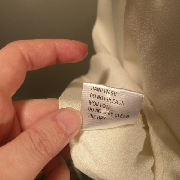 Lace detail cream short sleeve blouse - Picture 6 of 7